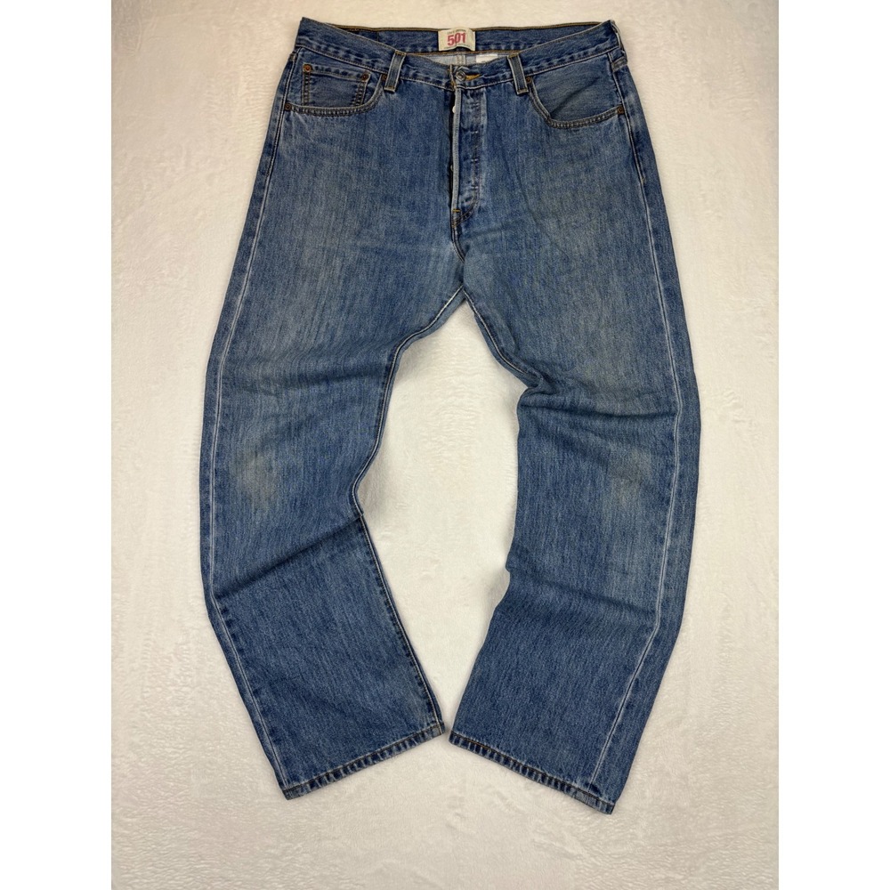 Vintage Levis 501 Mens 36x32 Light Wash Blue Denim Festival Fade CB3-26